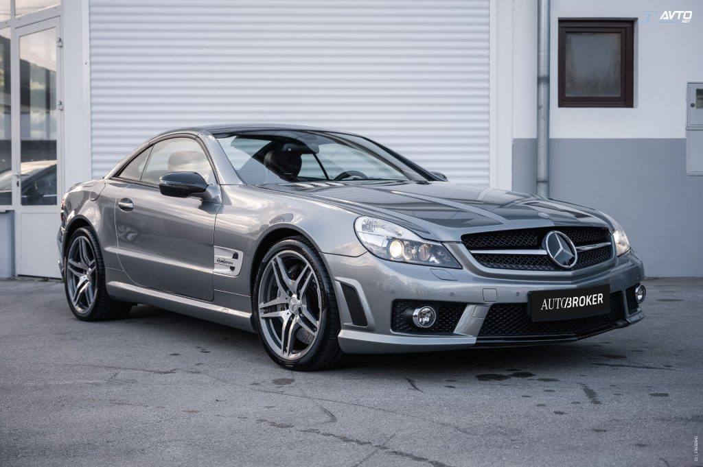 Mercedes-Benz R230